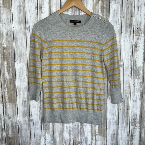 Banana Republic Sweaters - Banana Republic Grey & Mustard Light Weight Sweater
